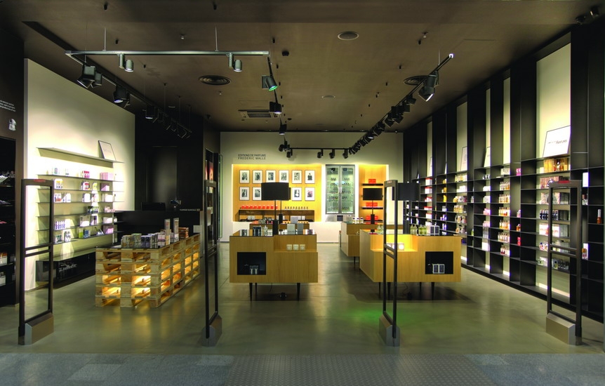 2010 Botique Creme de la Creme - 1