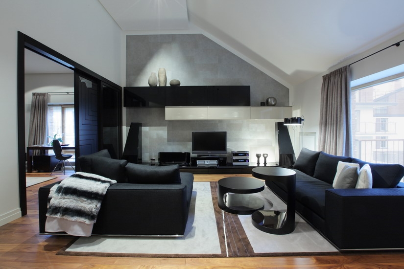 2007 Butas mansardoje - 1