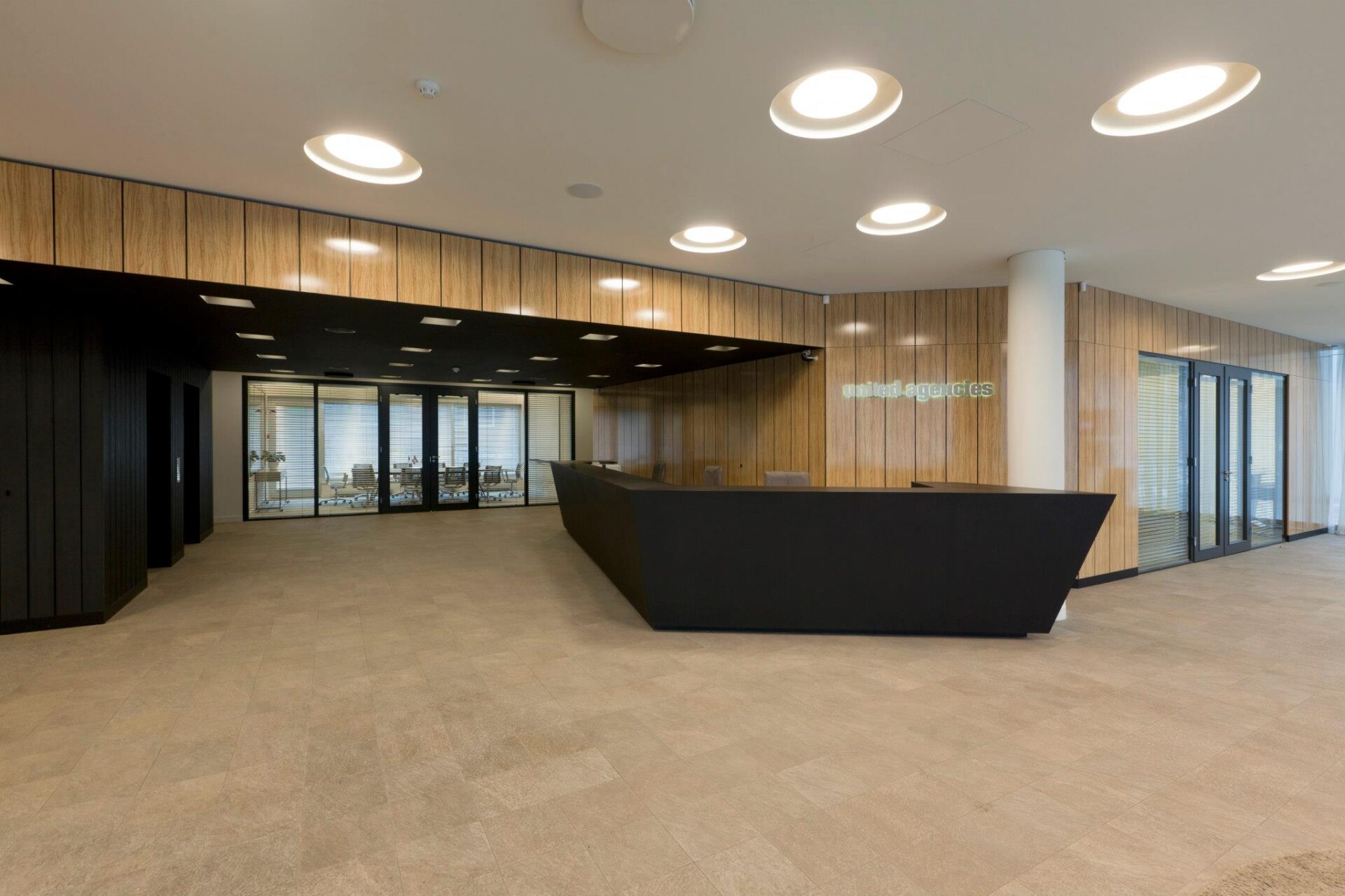 2012 United Agencies biuras - 5