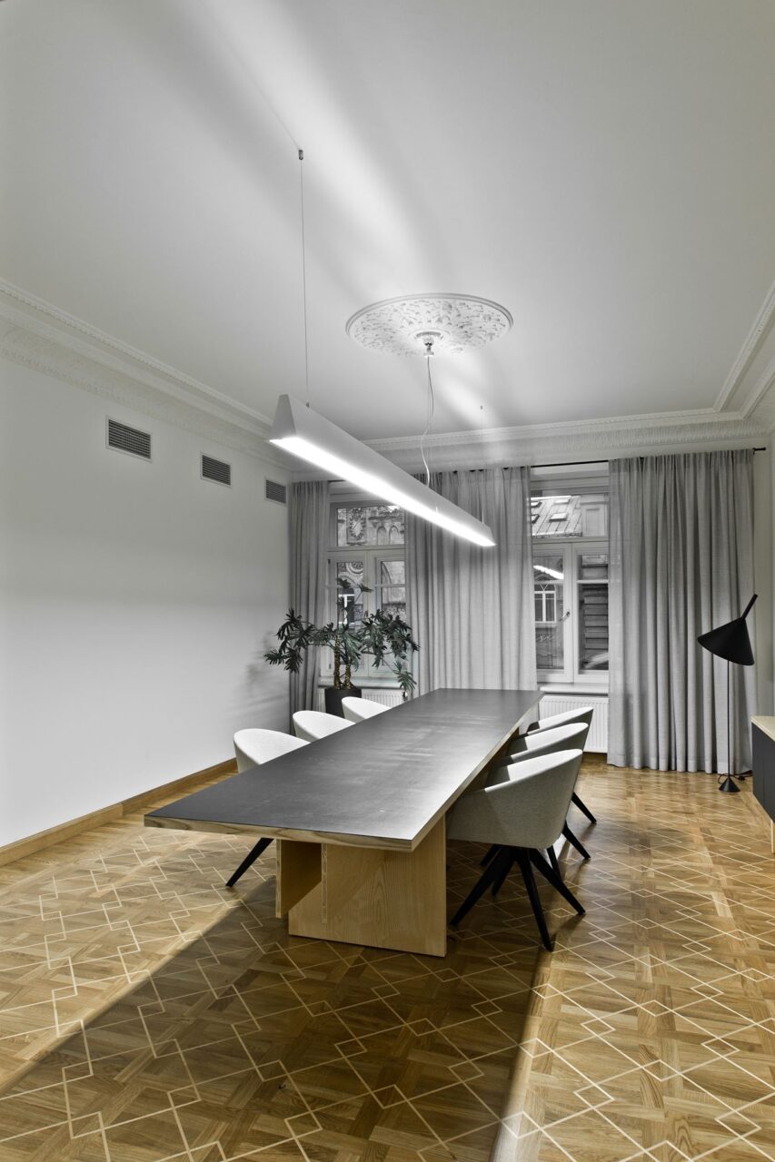 2015 Small Planet Airlines biuras - 5