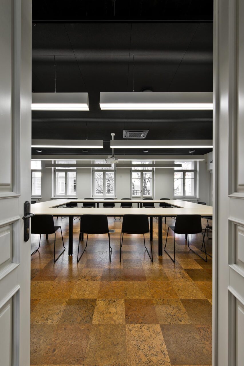 2015 Small Planet Airlines biuras - 6